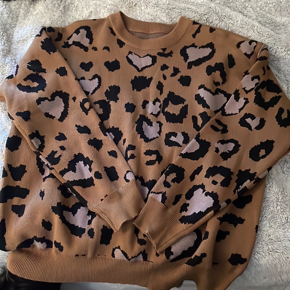 Sweater - Picture 2 of 2